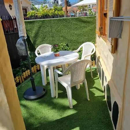 Santa Fe De 2 * Maspalomas (Gran Canaria)