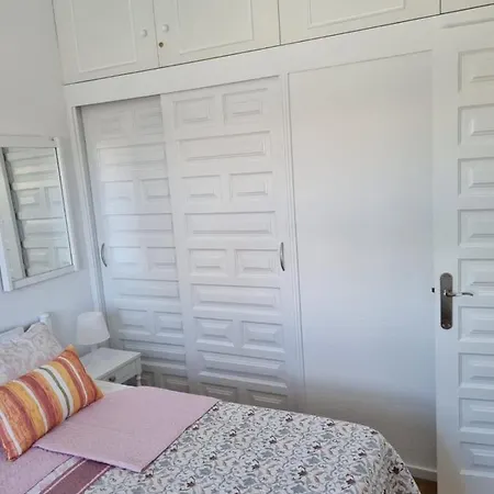 Santa Fe De 2 アパート